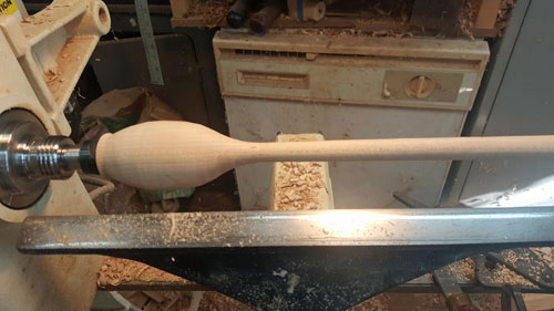 Turning Wooden Spoons on the Lathe
